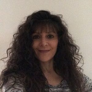 Meet your Posher, Regina